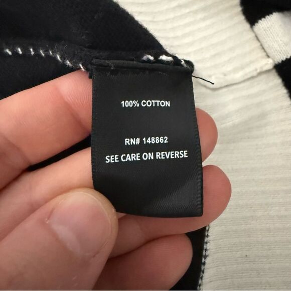 Torrid Sweater Sz 3X Black White Striped Knit Collared V Neck Preppy Office - Picture 9 of 12